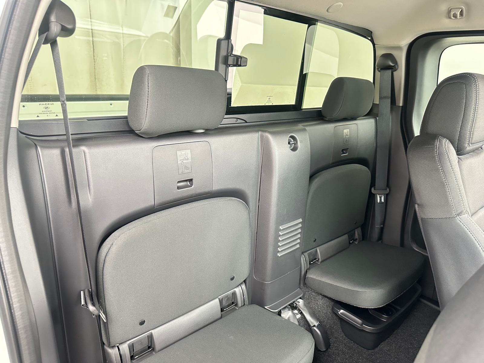 Thumbnail: 2025 Nissan Frontier - 6