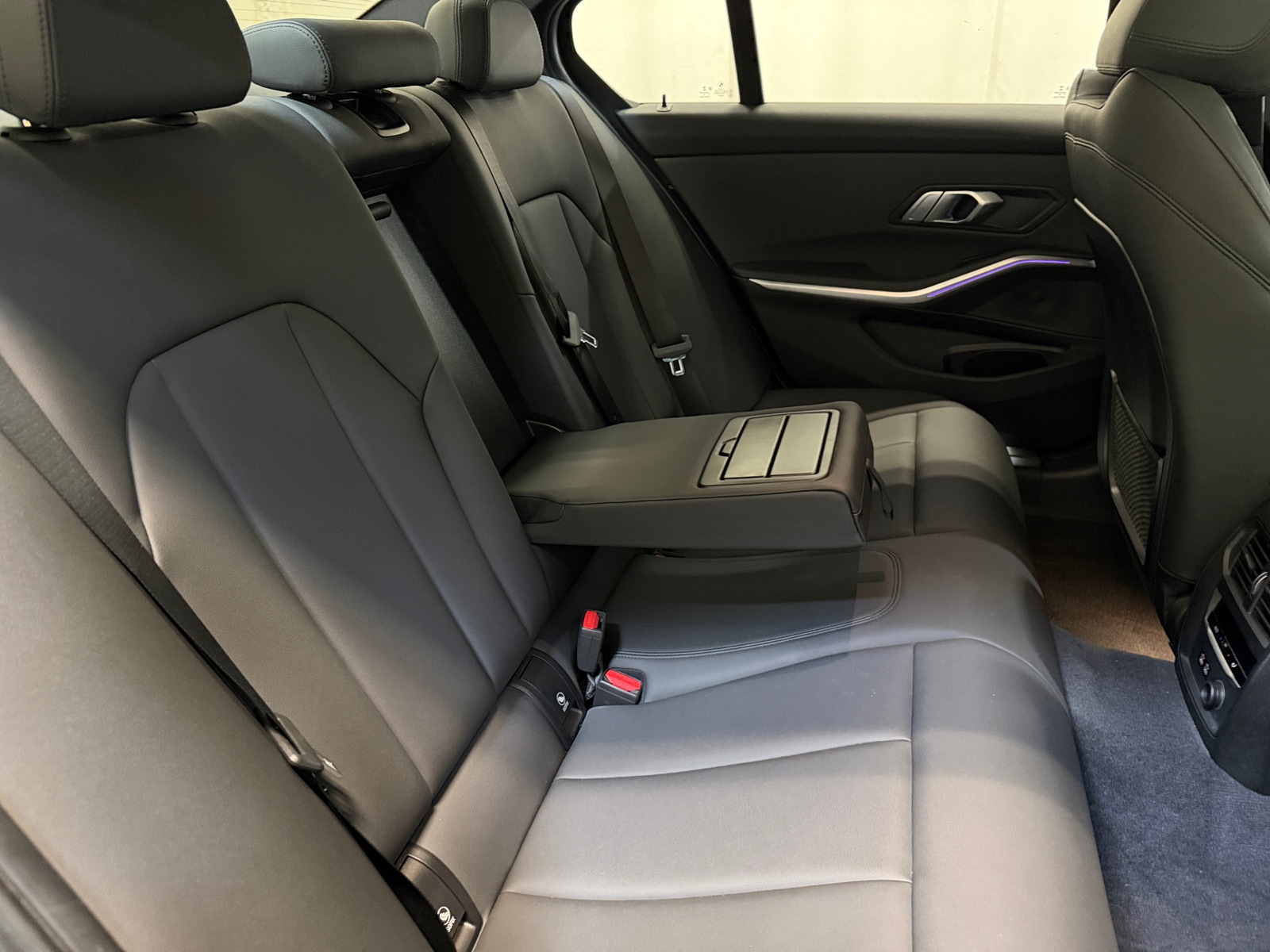 Thumbnail: 2019 BMW 3 Series - 5