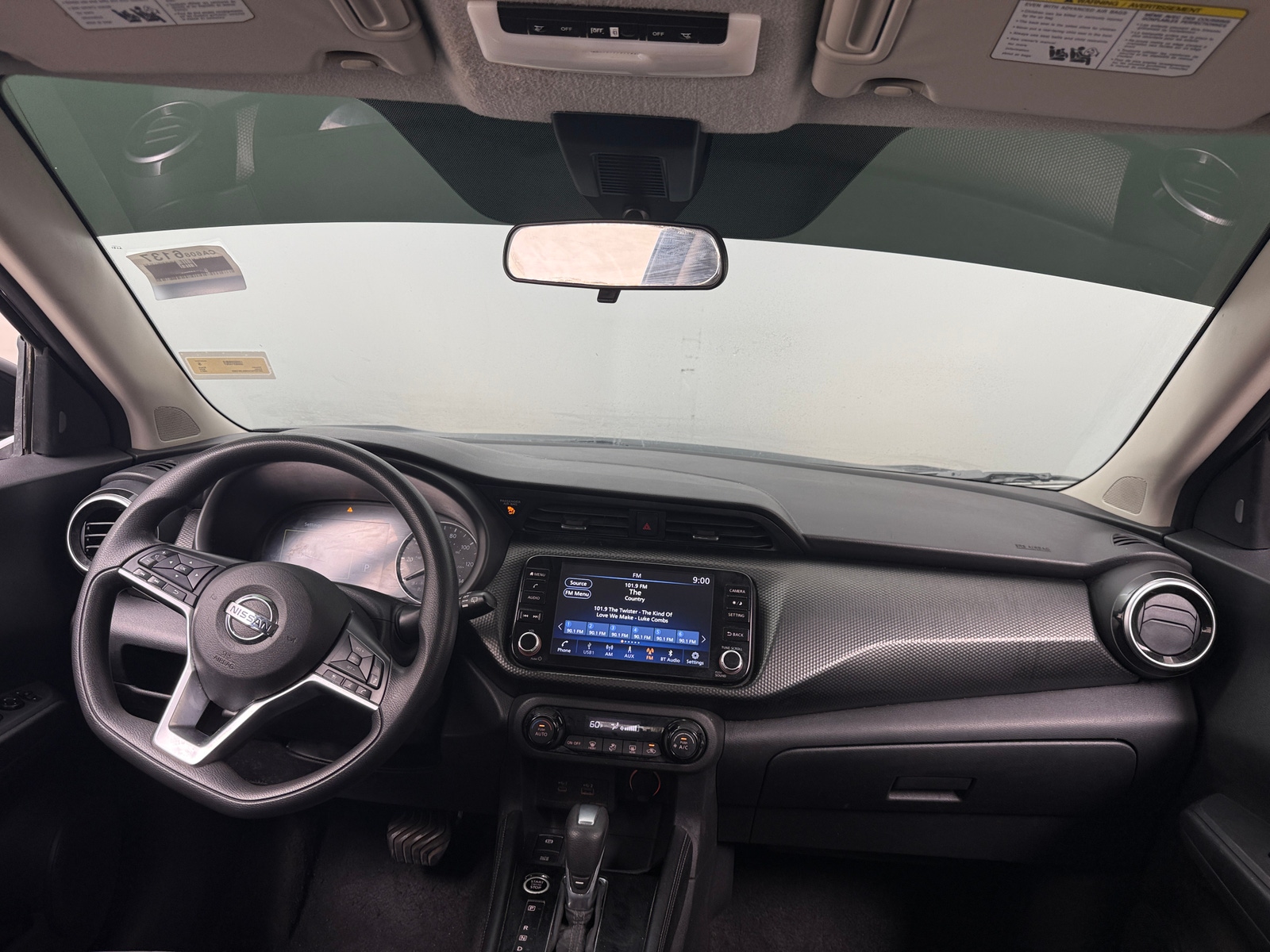 Thumbnail: 2021 Nissan Kicks - 3