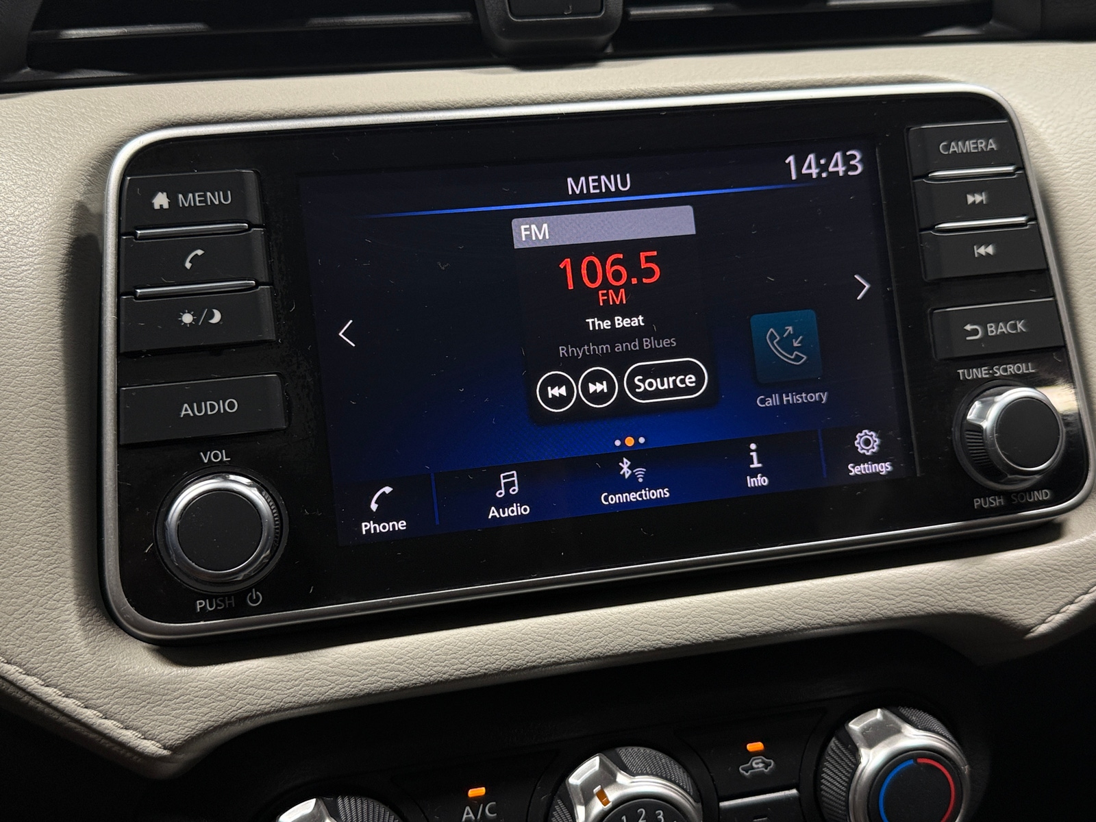 Thumbnail: 2021 Nissan Versa - 4