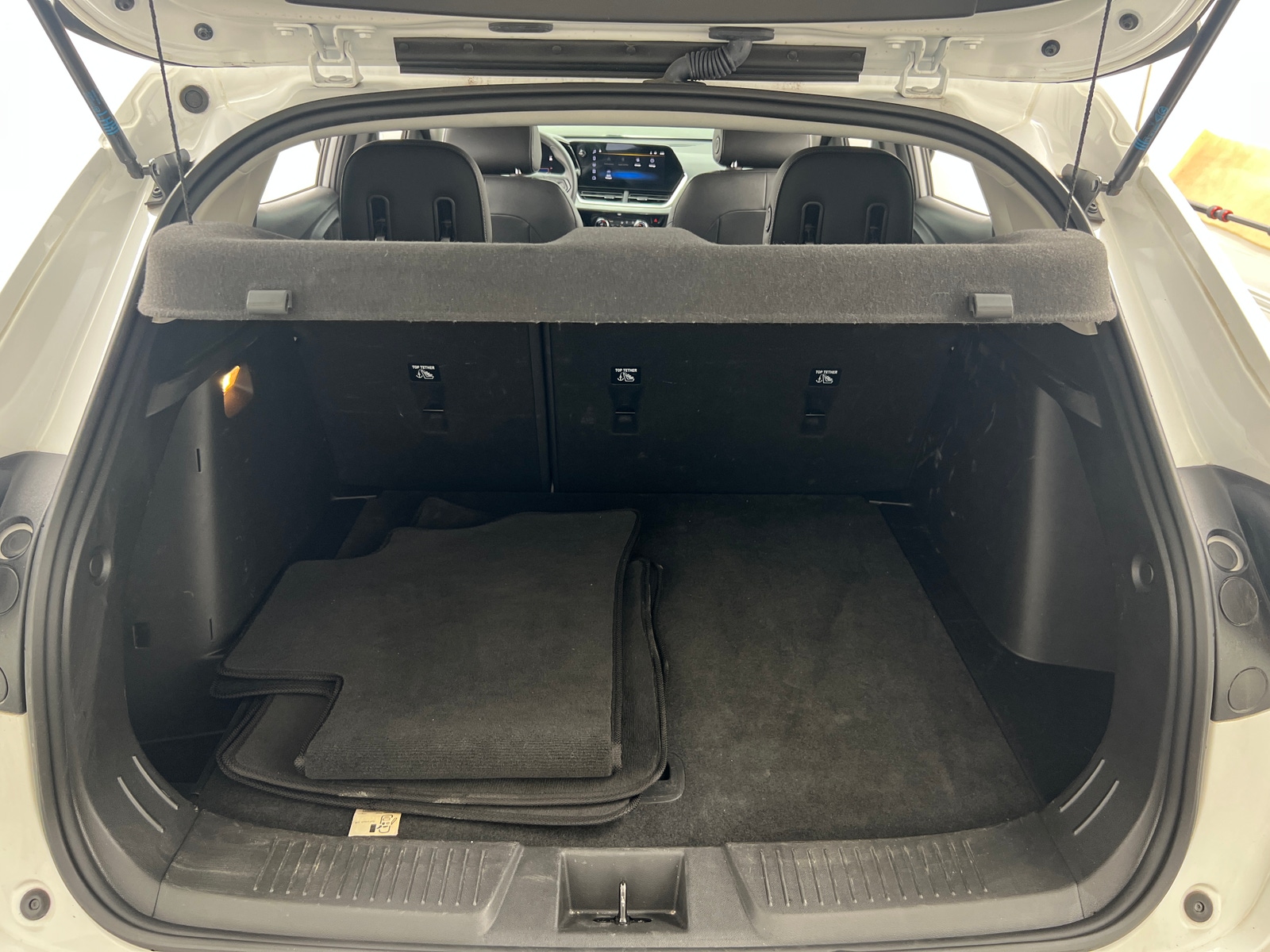Thumbnail: 2024 Chevrolet Trax - 6