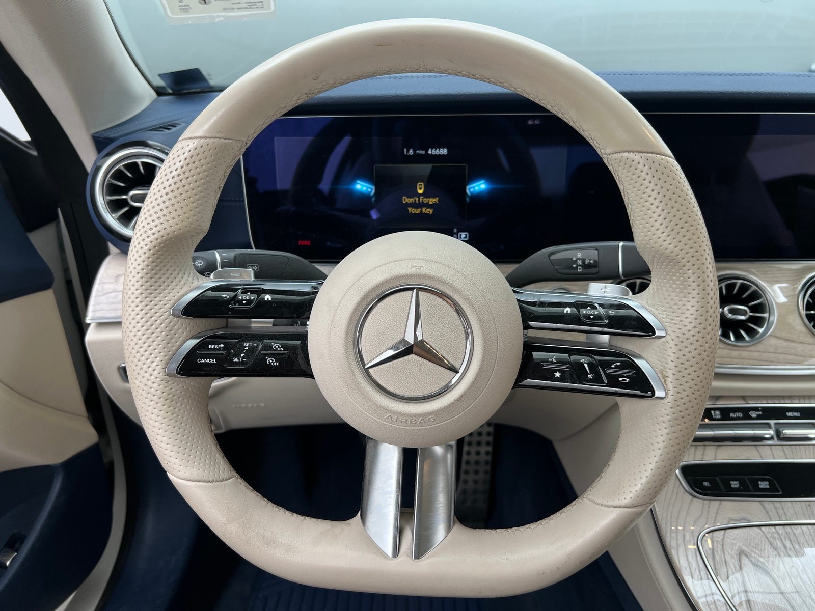 Thumbnail: 2021 Mercedes-Benz E-Class - 3