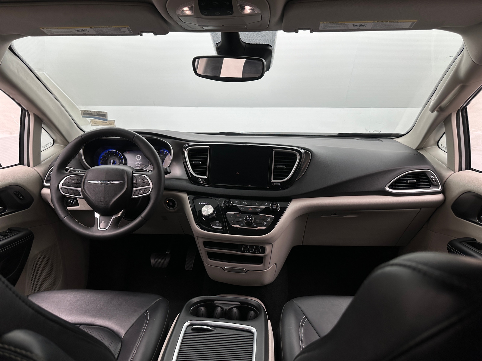 Thumbnail: 2024 Chrysler Pacifica - 2