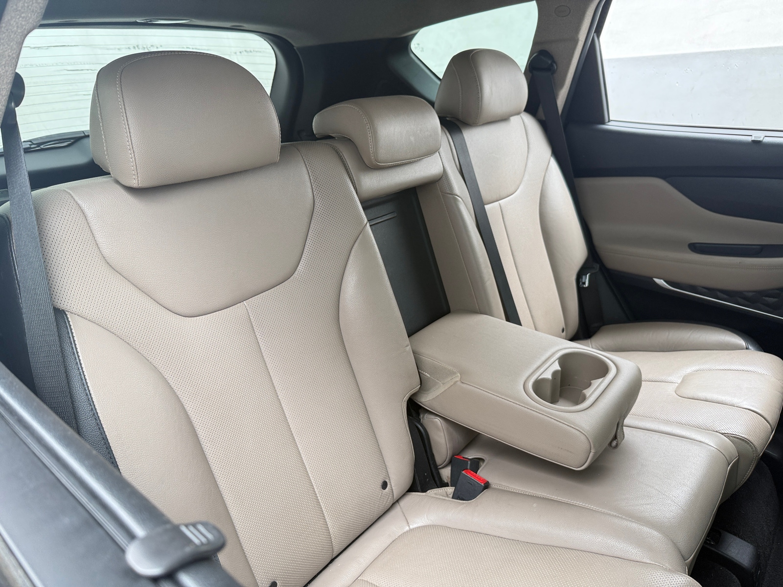 Thumbnail: 2020 Hyundai Santa Fe - 5