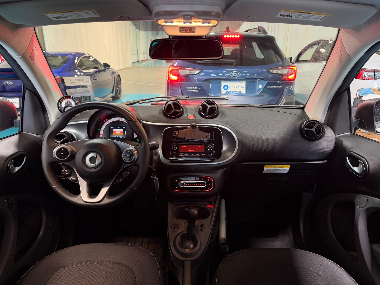Thumbnail: 2018 smart fortwo - 3