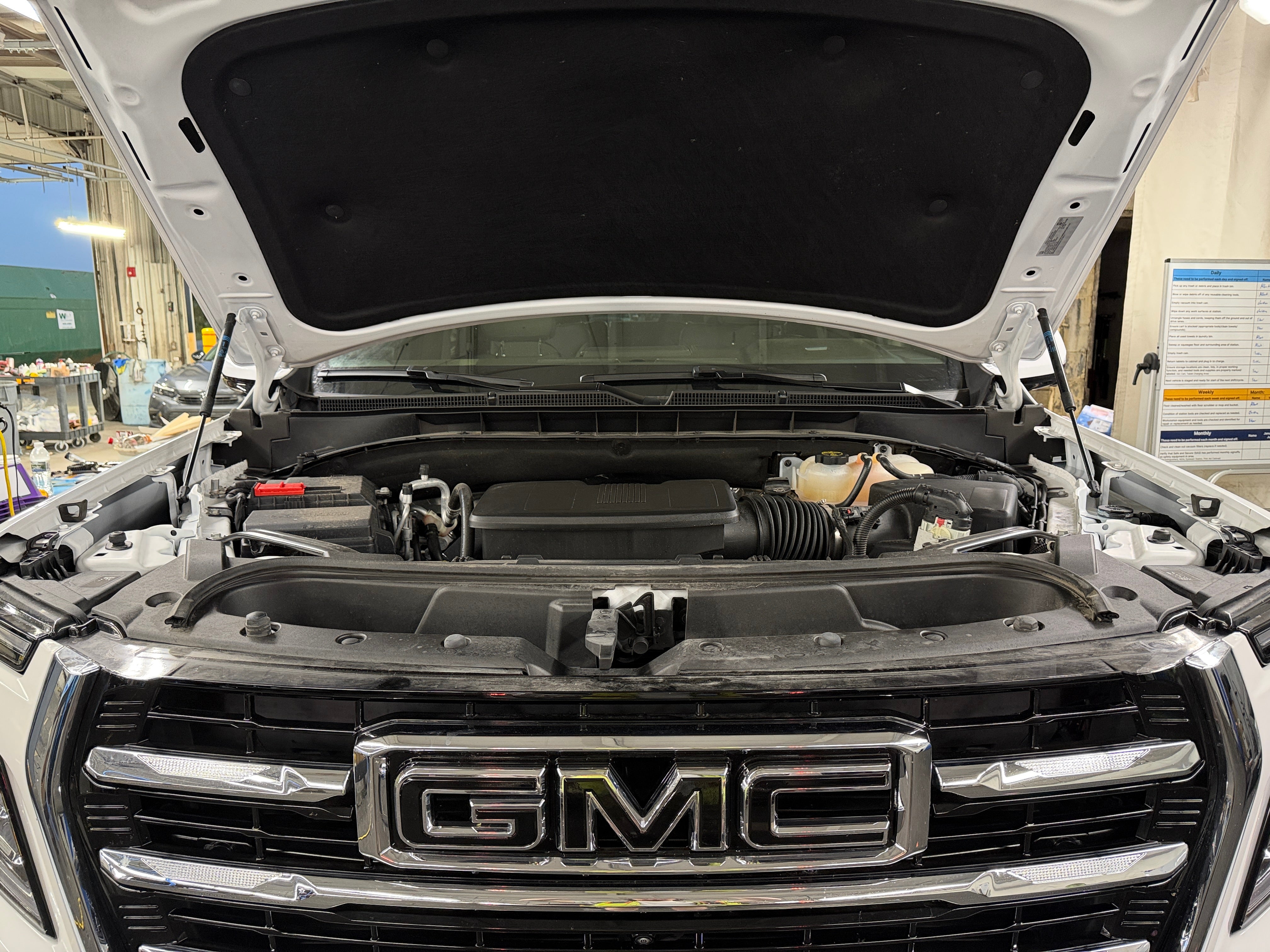 2025 GMC Yukon