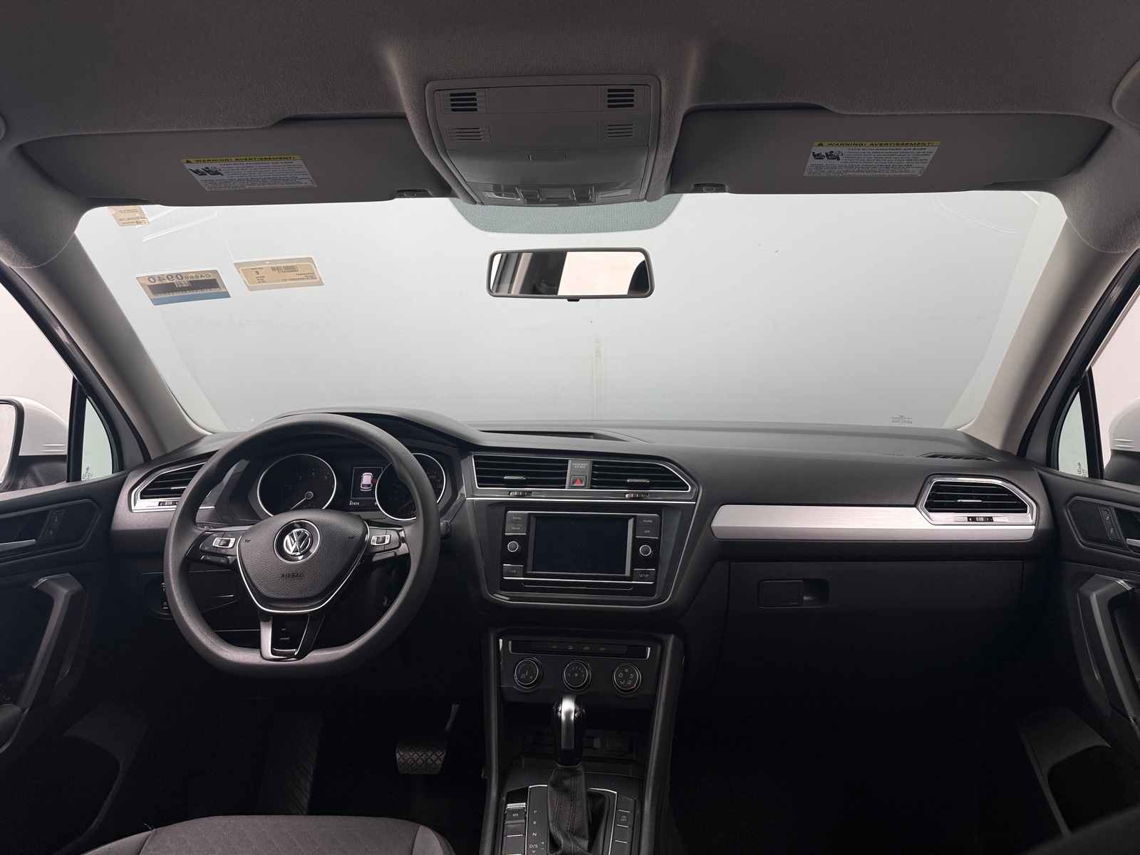 Thumbnail: 2019 Volkswagen Tiguan - 3
