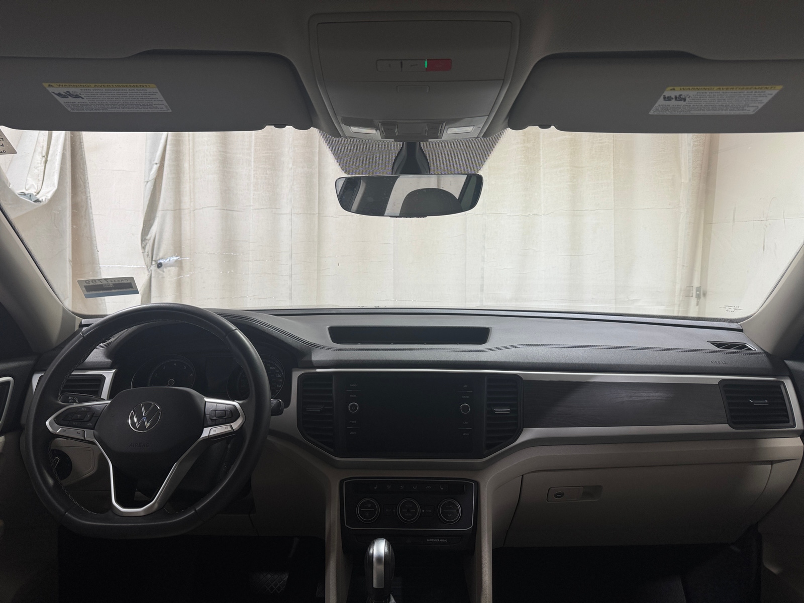 Thumbnail: 2021 Volkswagen Atlas - 3