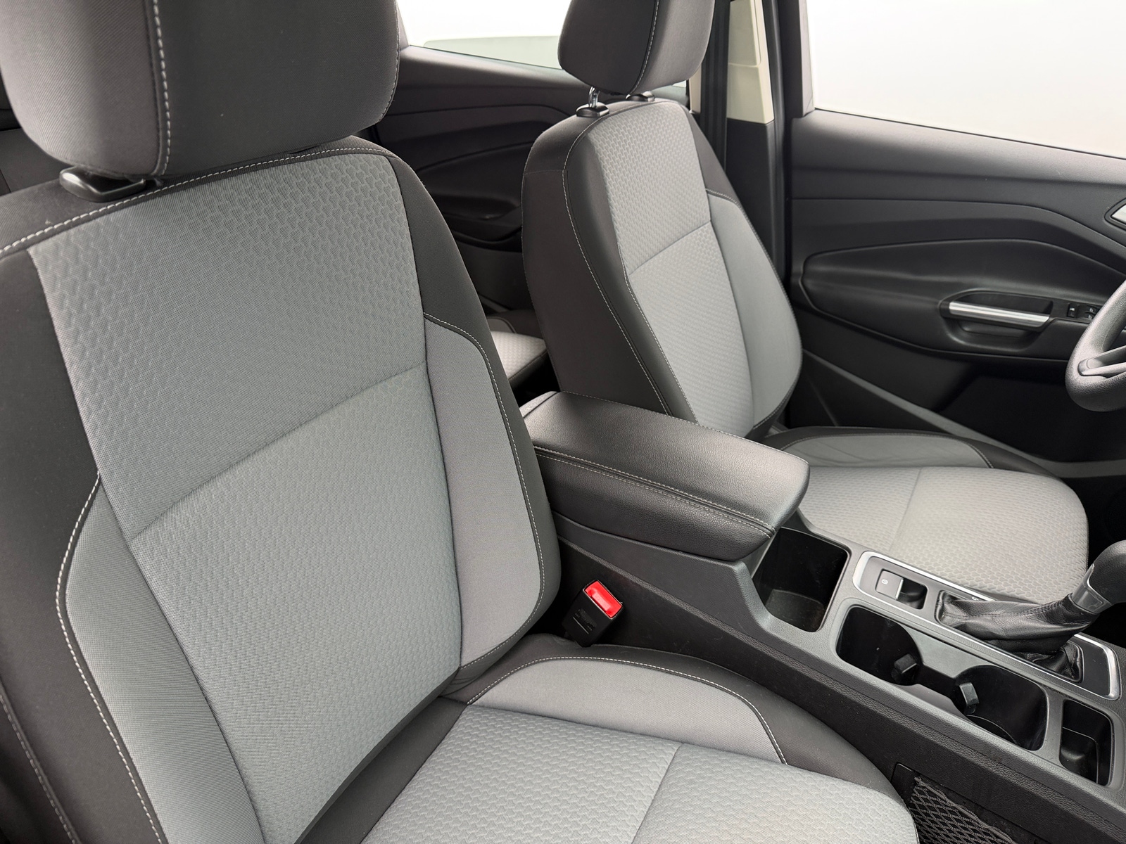 Thumbnail: 2017 Ford Escape - 2