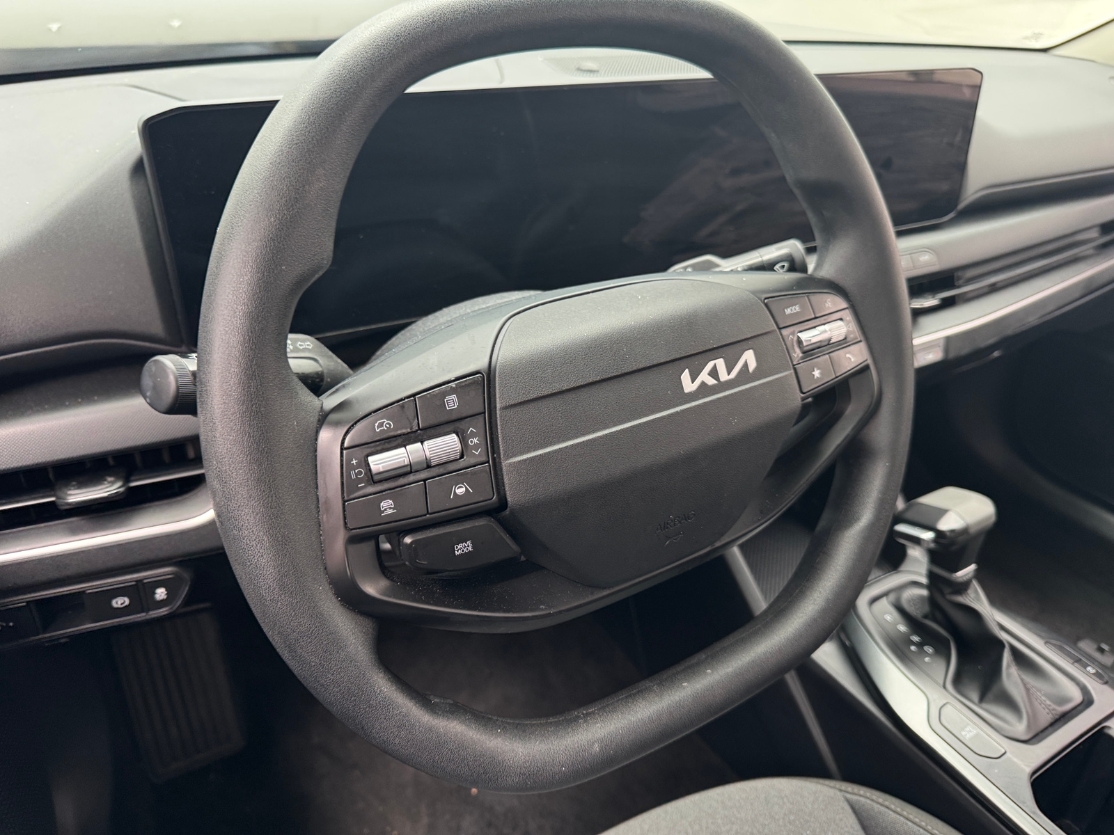Thumbnail: 2025 Kia K4 - 5