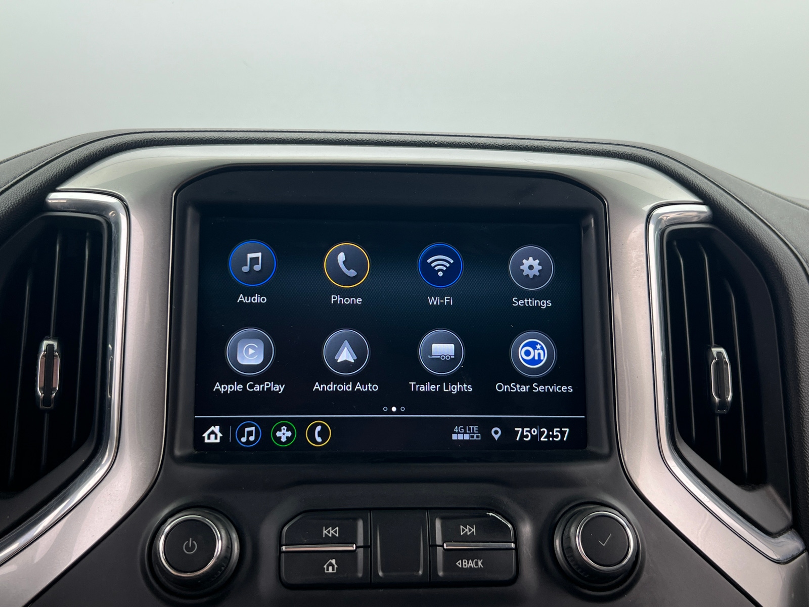 Thumbnail: 2022 Chevrolet Silverado 1500 - 4
