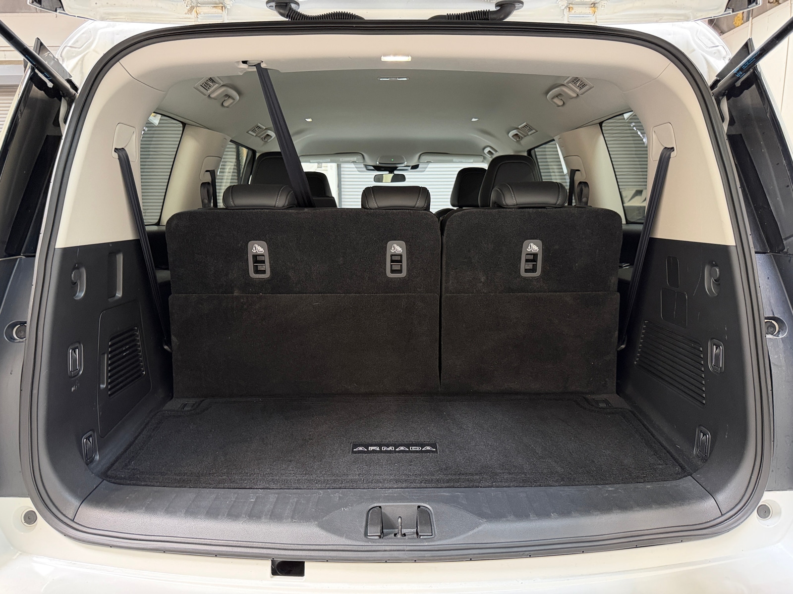 Thumbnail: 2026 Nissan Armada - 6