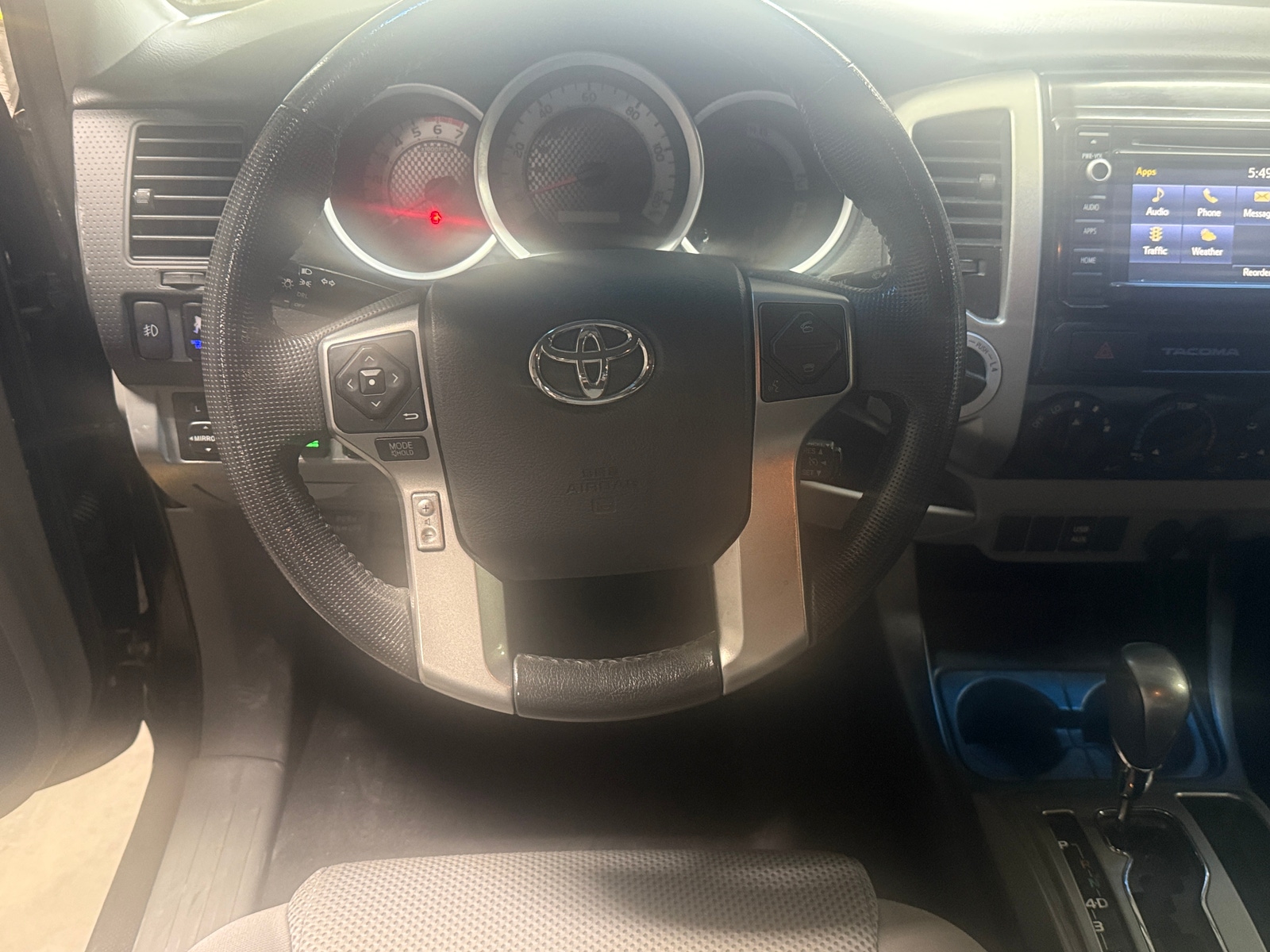 Thumbnail: 2015 Toyota Tacoma - 5