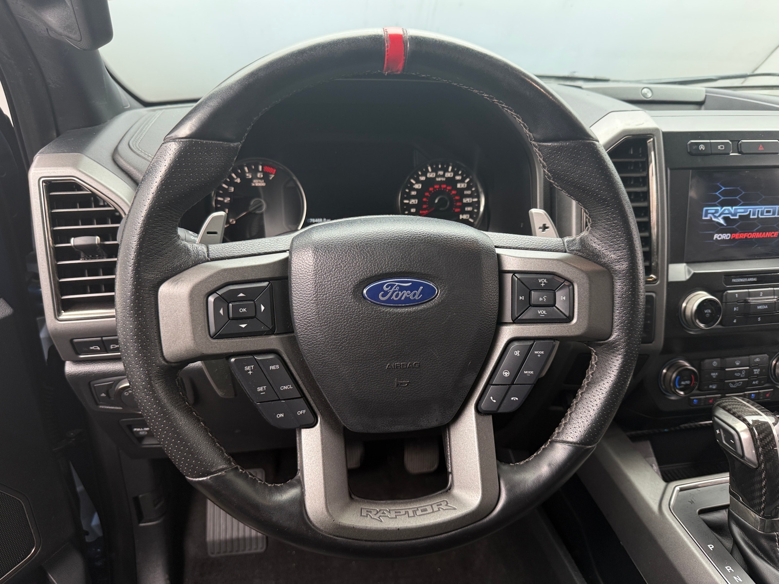 Thumbnail: 2019 Ford Econoline - 4