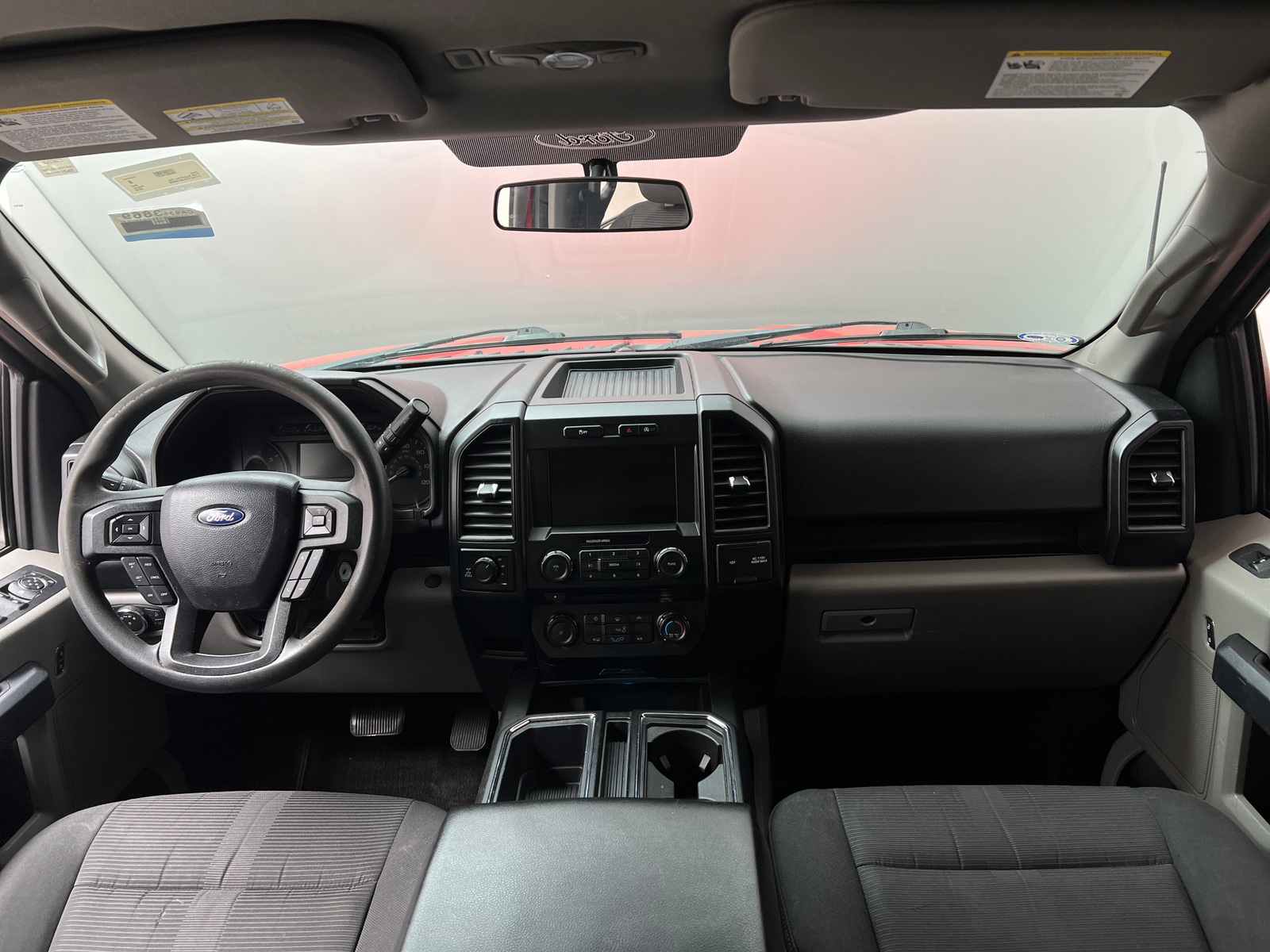 Thumbnail: 2018 Ford Econoline - 3