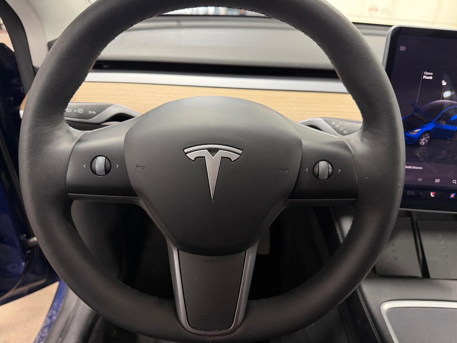 Thumbnail: 2022 Tesla Model Y - 4