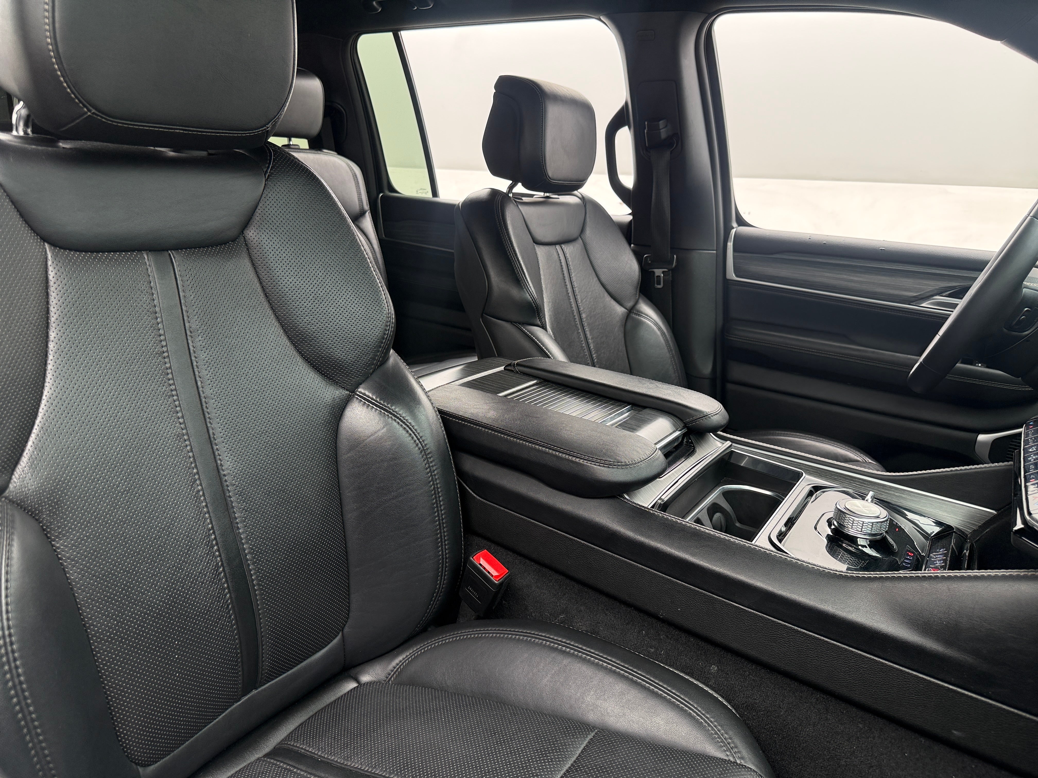 2024 Jeep Wagoneer L