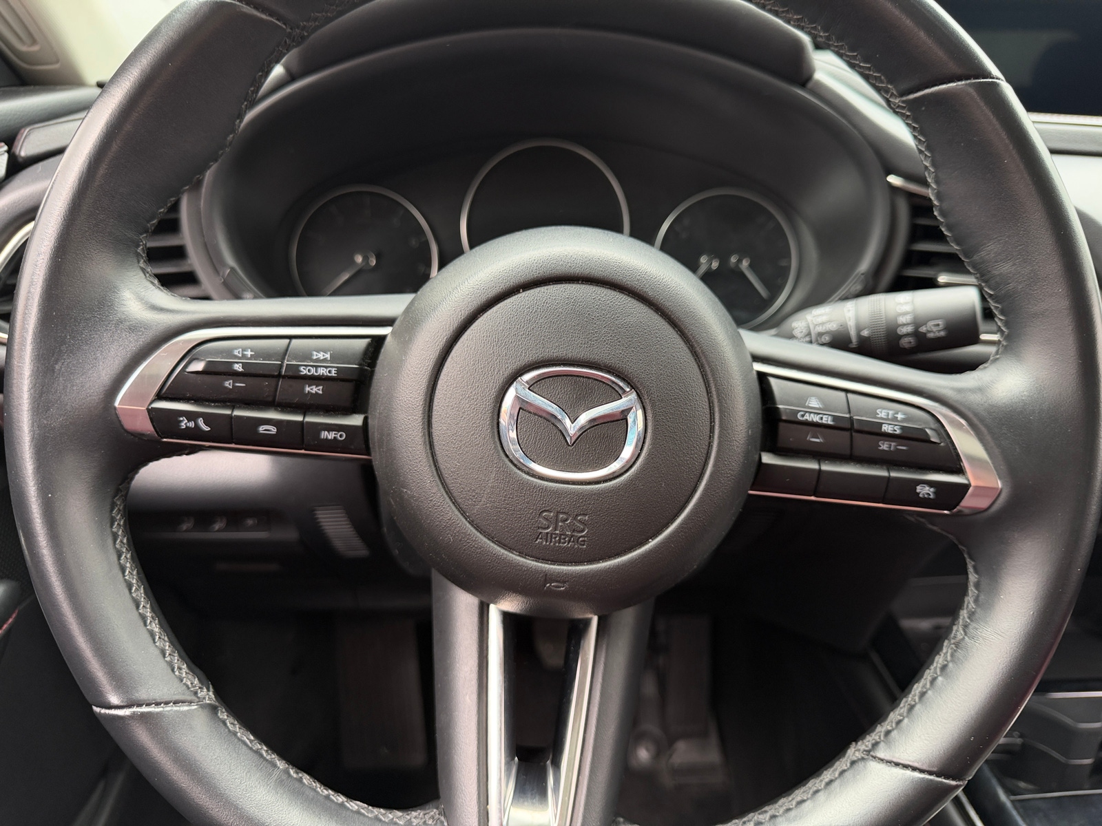 Thumbnail: 2025 Mazda CX-30 - 4