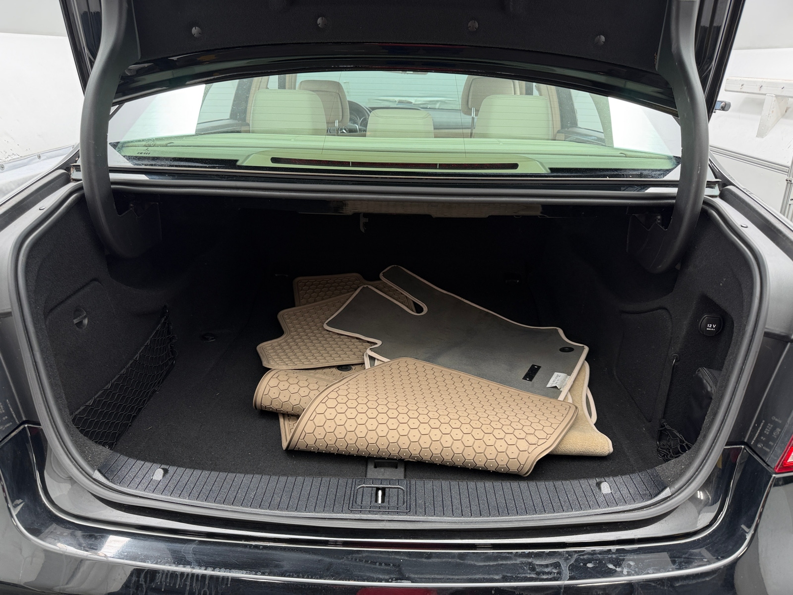 Thumbnail: 2014 Mercedes-Benz E-Class - 6