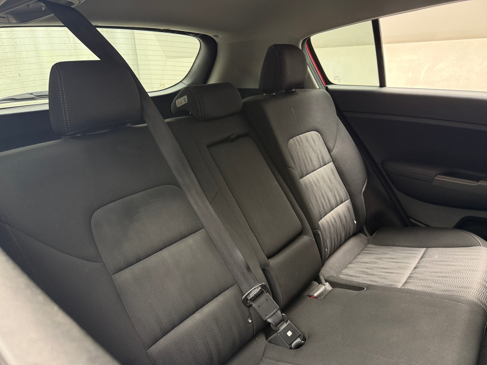 Thumbnail: 2020 Kia Sportage - 6