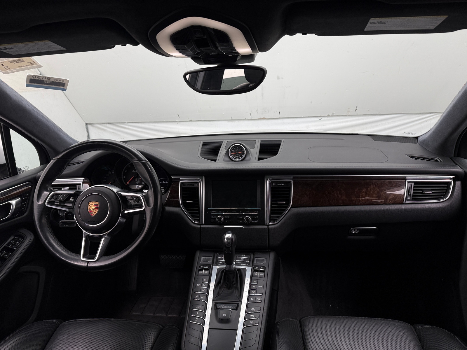 Thumbnail: 2015 Porsche Macan - 2