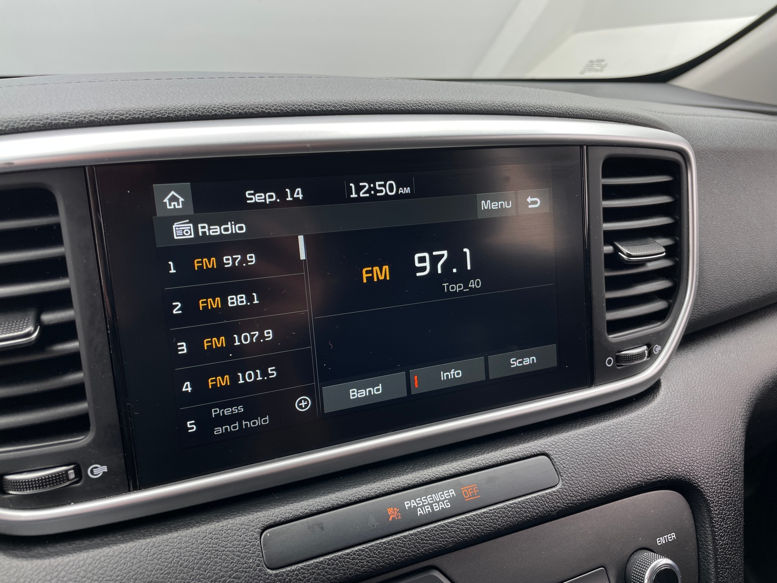 Thumbnail: 2021 Kia Sportage - 4
