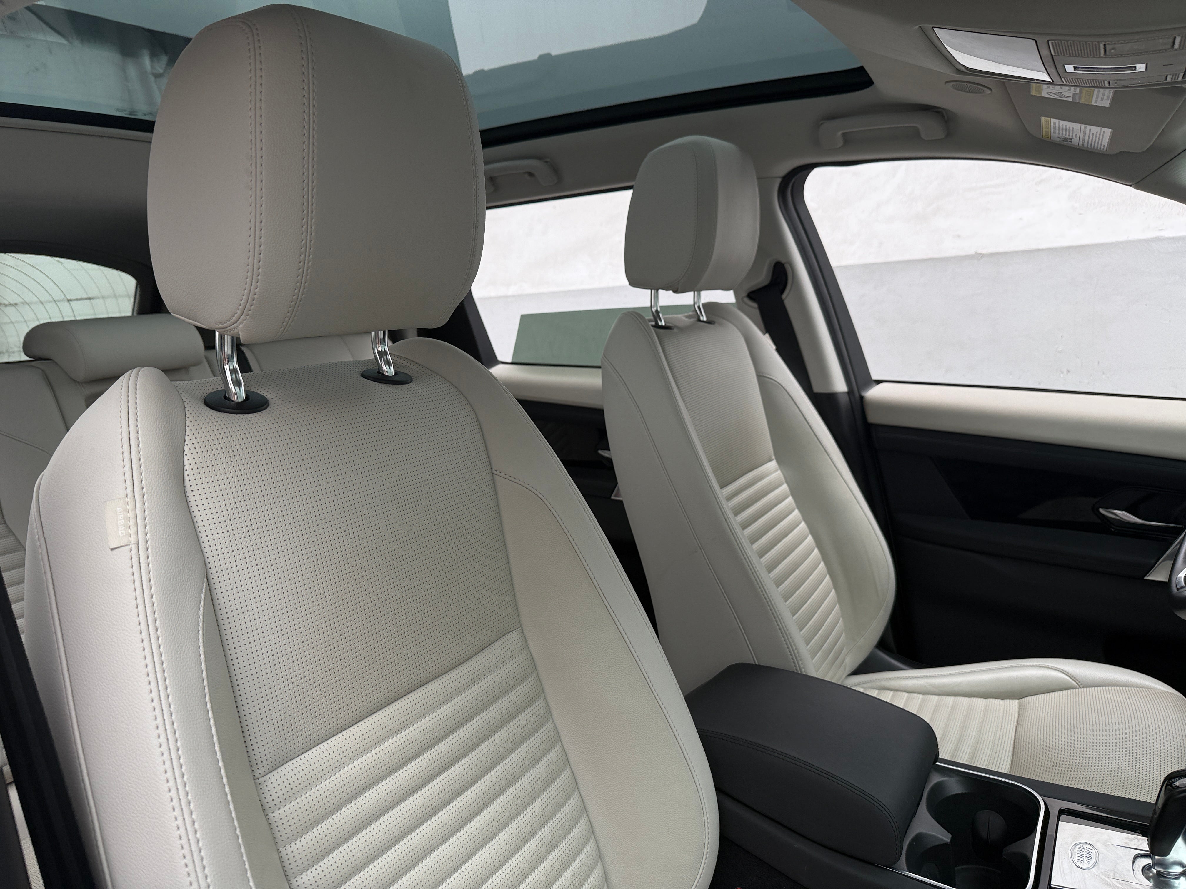 2023 Land Rover Discovery Sport