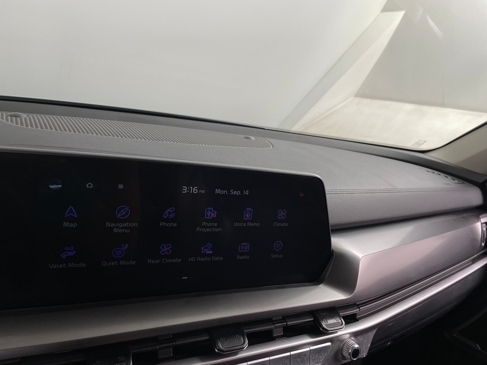 Thumbnail: 2025 Kia Telluride - 3