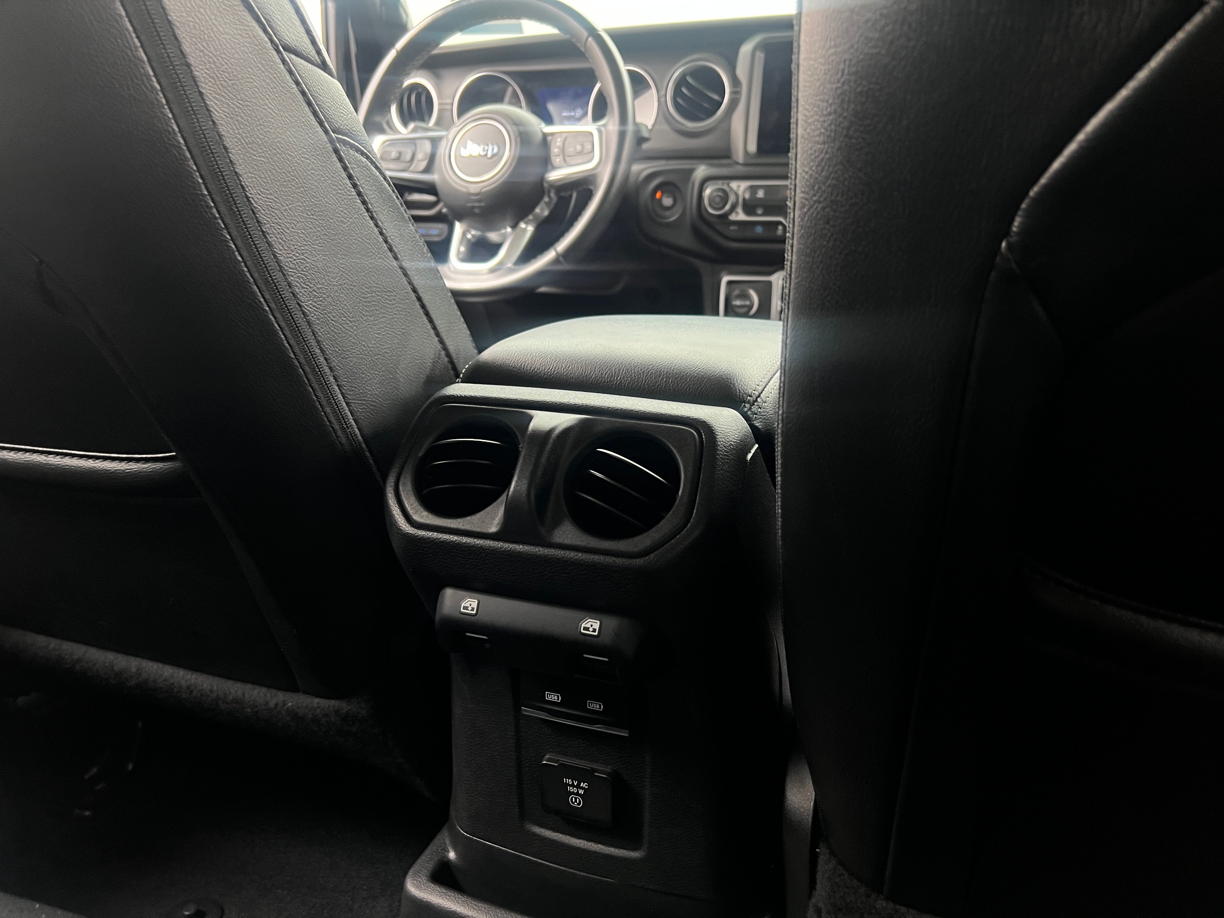 2022 Jeep Wrangler Unlimited Sahara 4XE - Photo 8