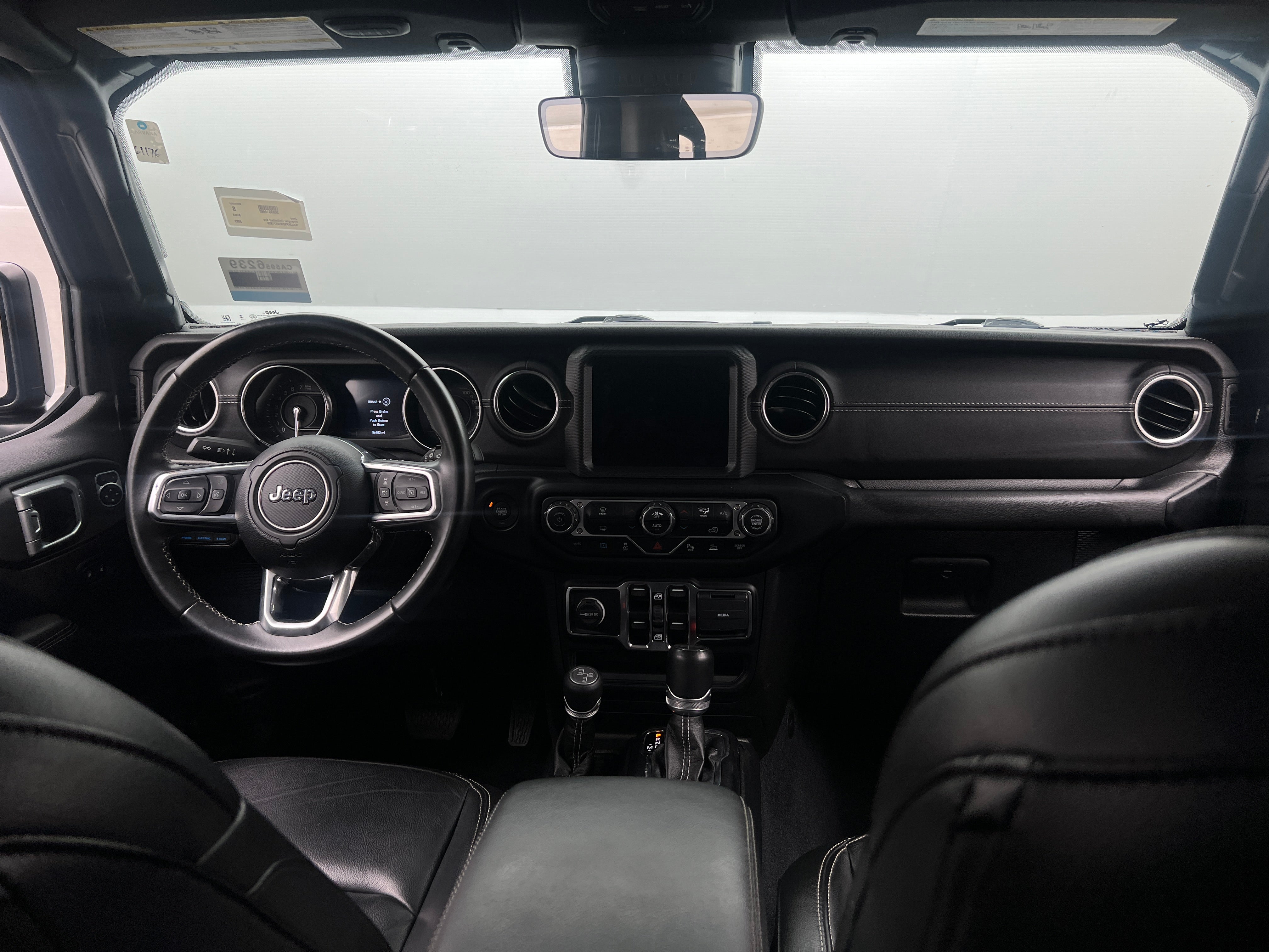 2022 Jeep Wrangler Unlimited Sahara 4XE - Photo 9