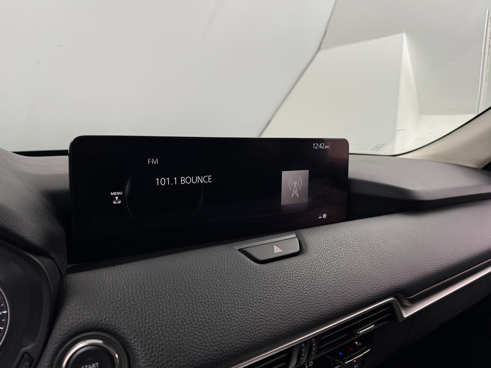 Thumbnail: 2025 Mazda CX-90 - 3