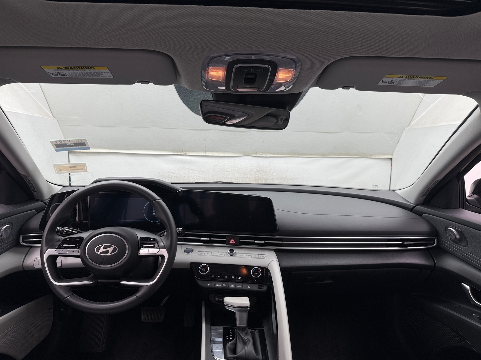 Thumbnail: 2025 Hyundai Elantra - 2