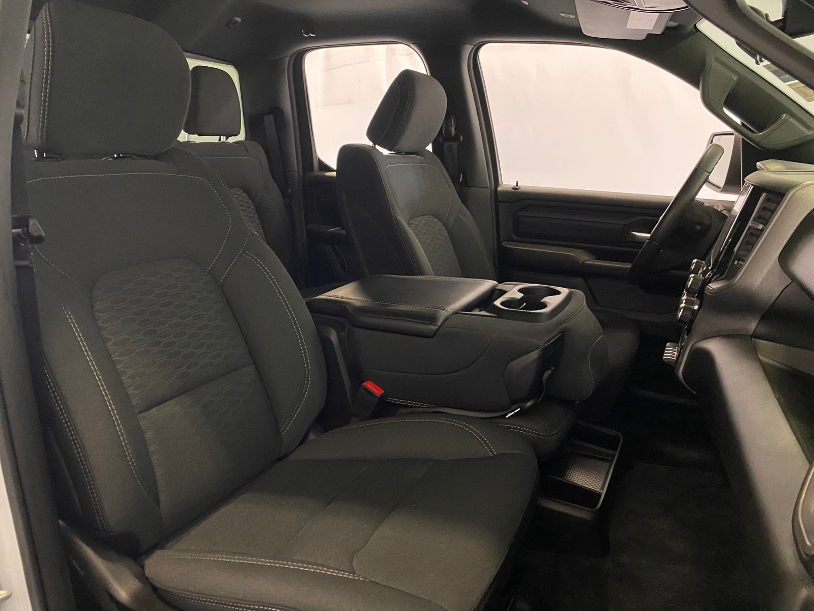 Thumbnail: 2025 RAM 1500 - 2