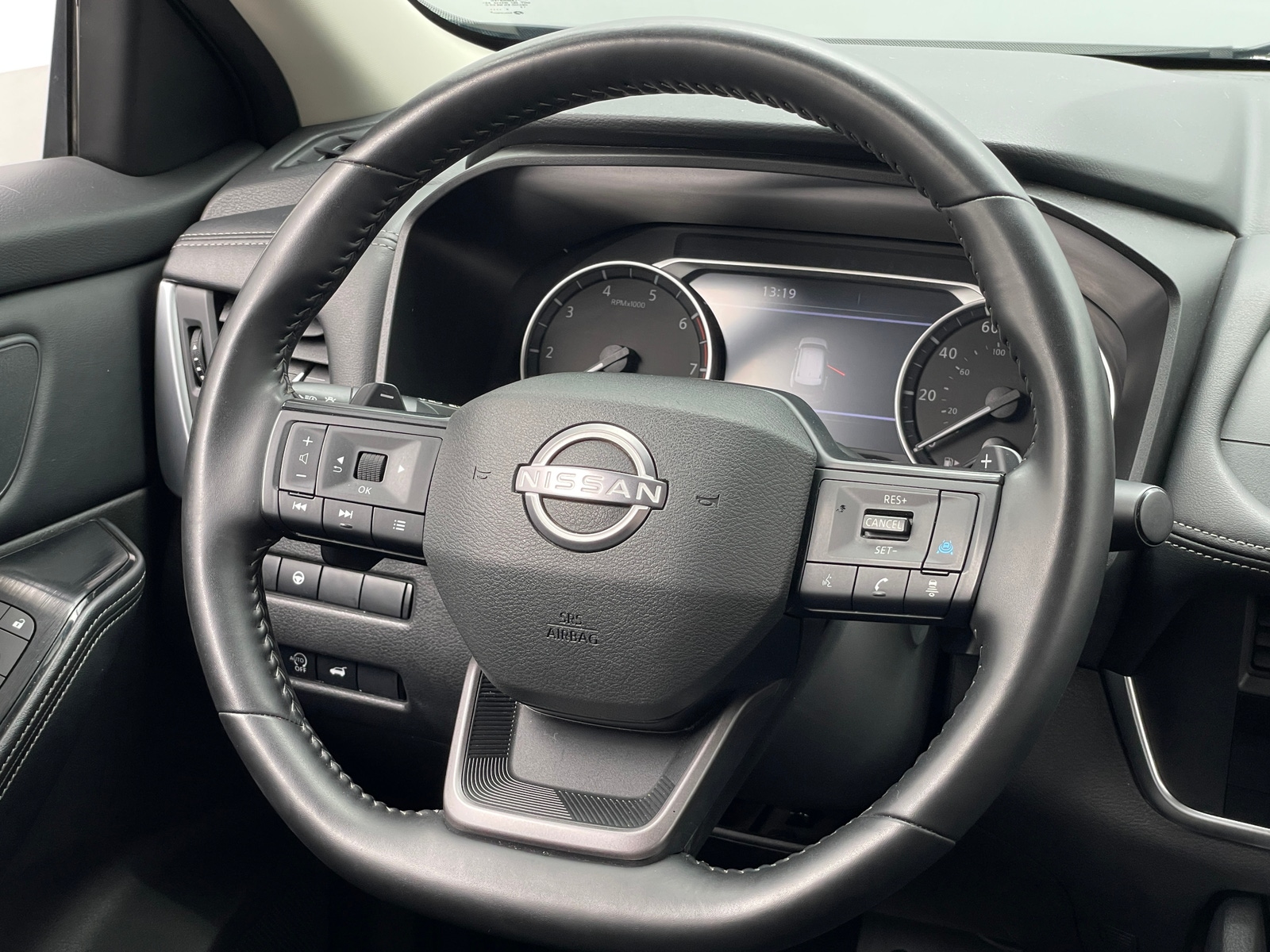 Thumbnail: 2025 Nissan Rogue - 5