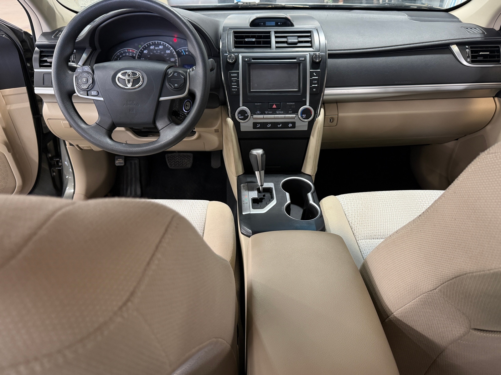 Thumbnail: 2012 Toyota Camry - 3