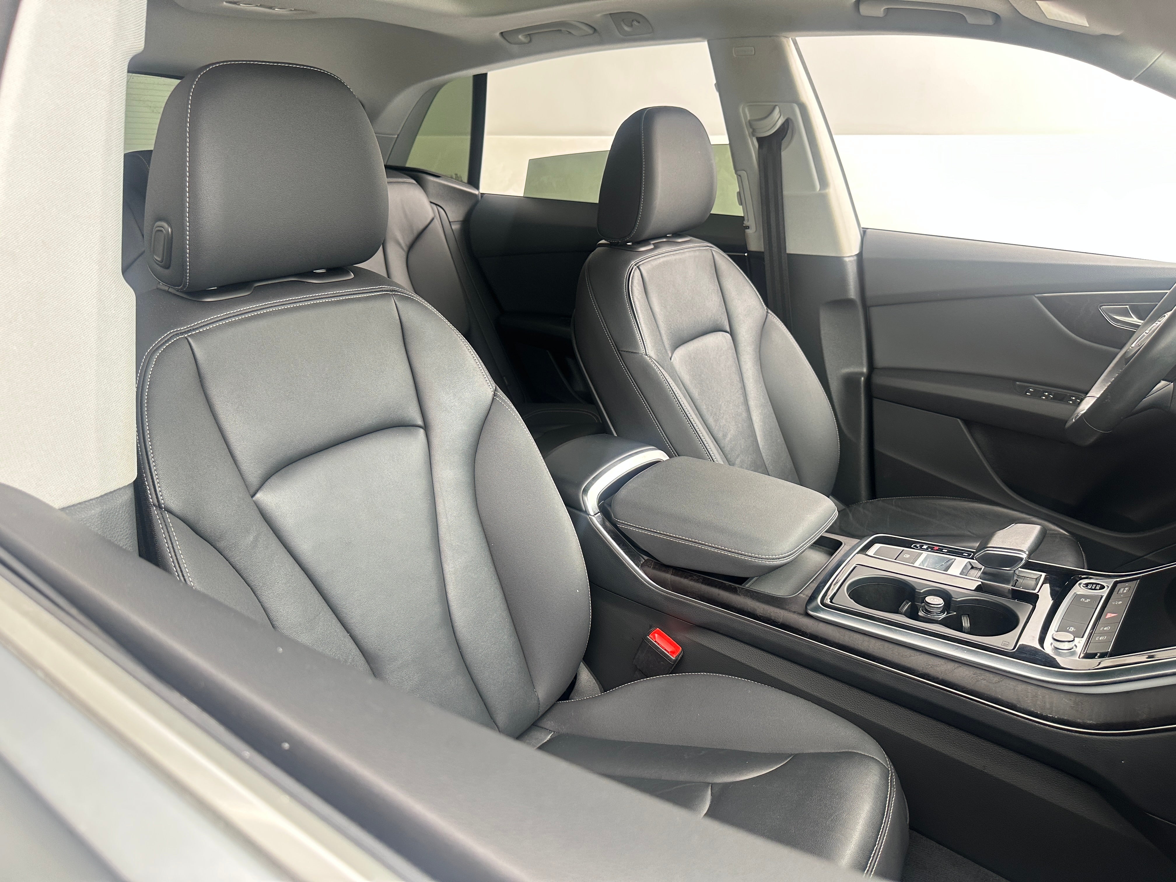 2023 Audi Q8