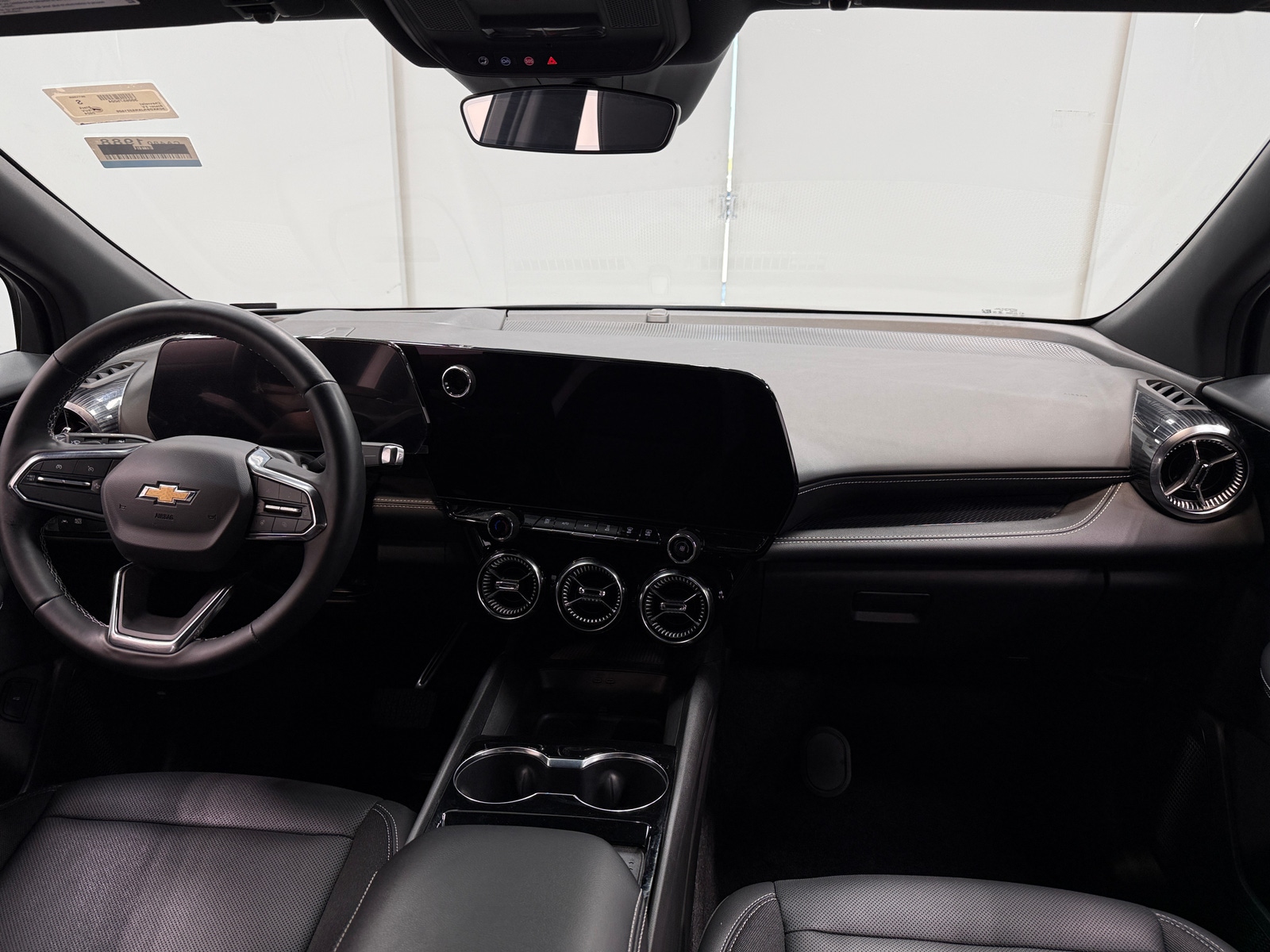 Thumbnail: 2024 Chevrolet Blazer EV - 2
