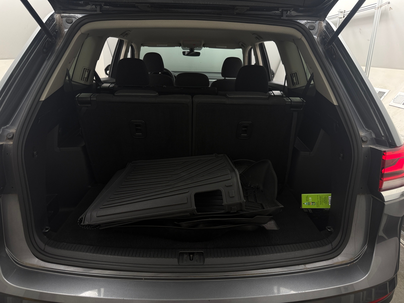 Thumbnail: 2021 Volkswagen Atlas - 7