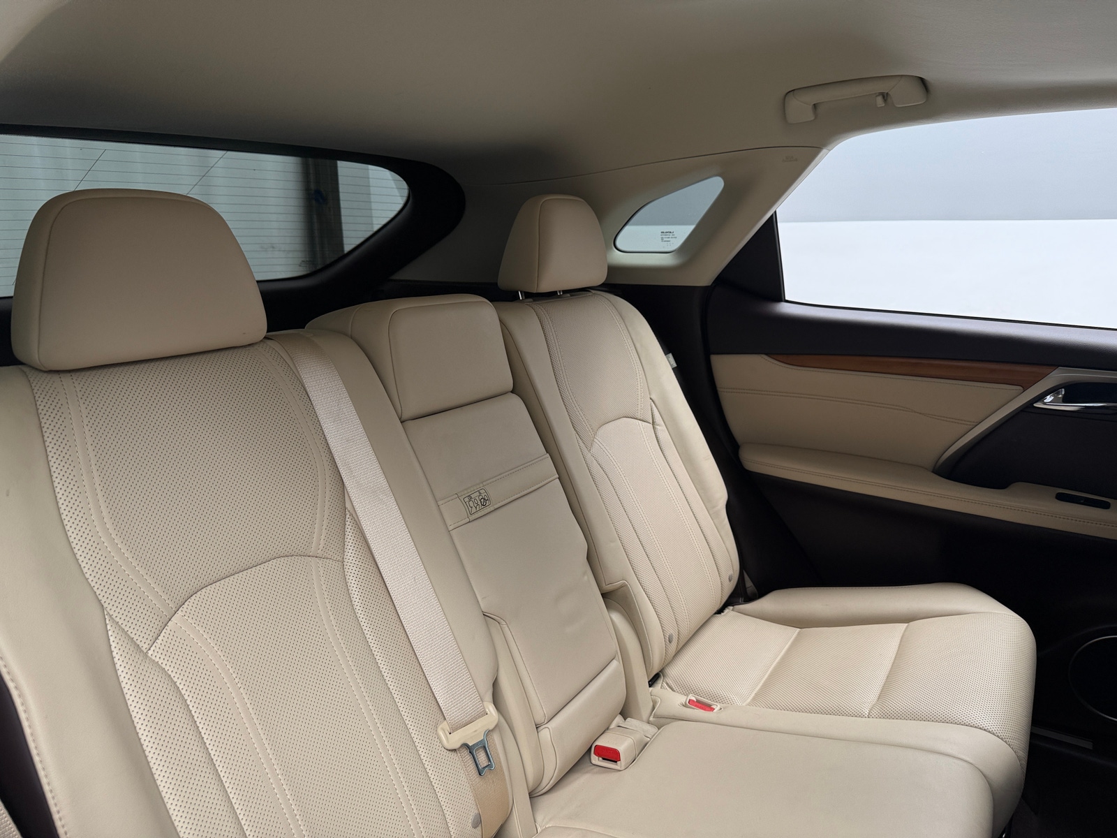 Thumbnail: 2017 Lexus RX - 6