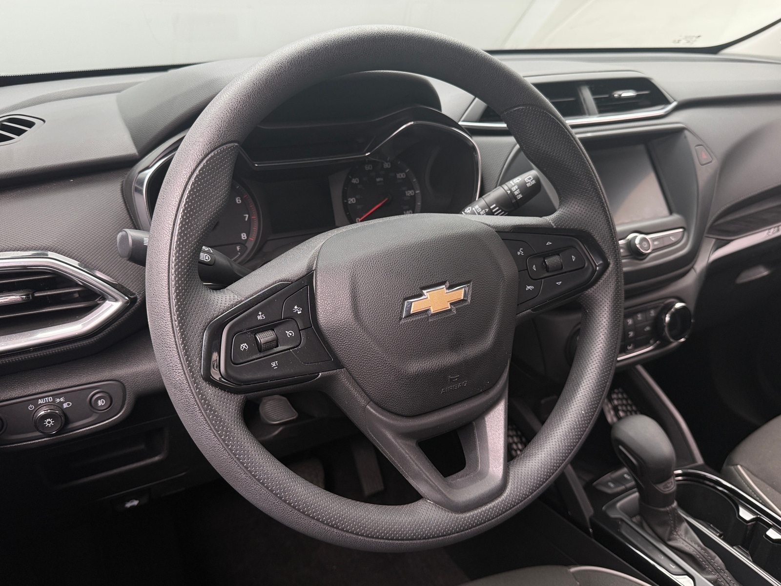Thumbnail: 2023 Chevrolet TrailBlazer - 5