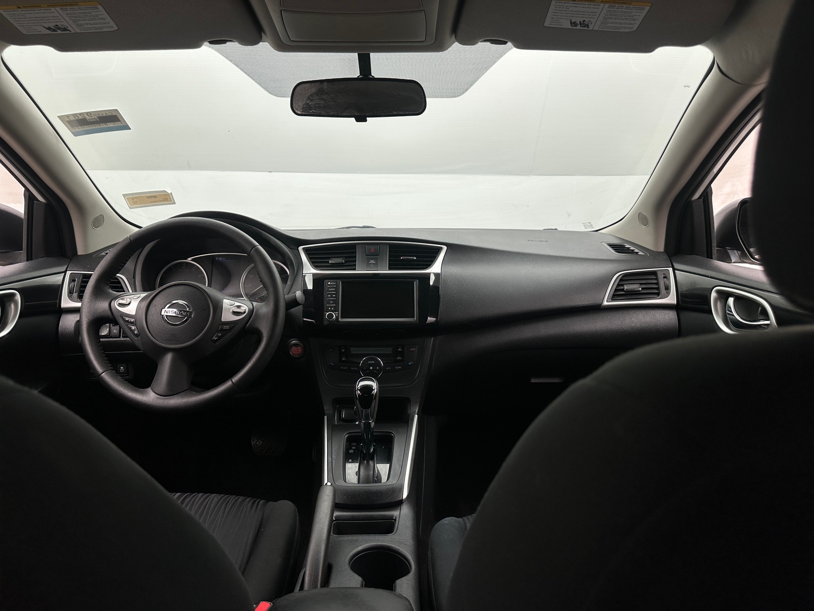 Thumbnail: 2019 Nissan Sentra - 3