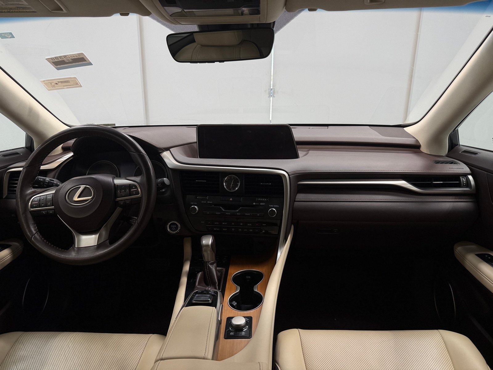 Thumbnail: 2018 Lexus RX - 3