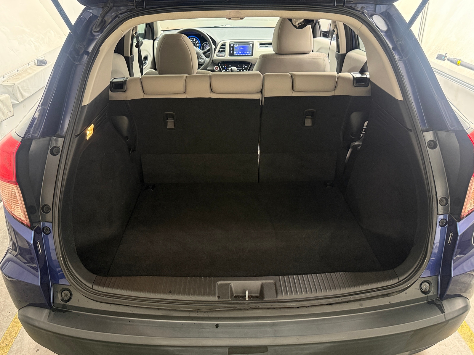 Thumbnail: 2016 Honda HR-V - 7