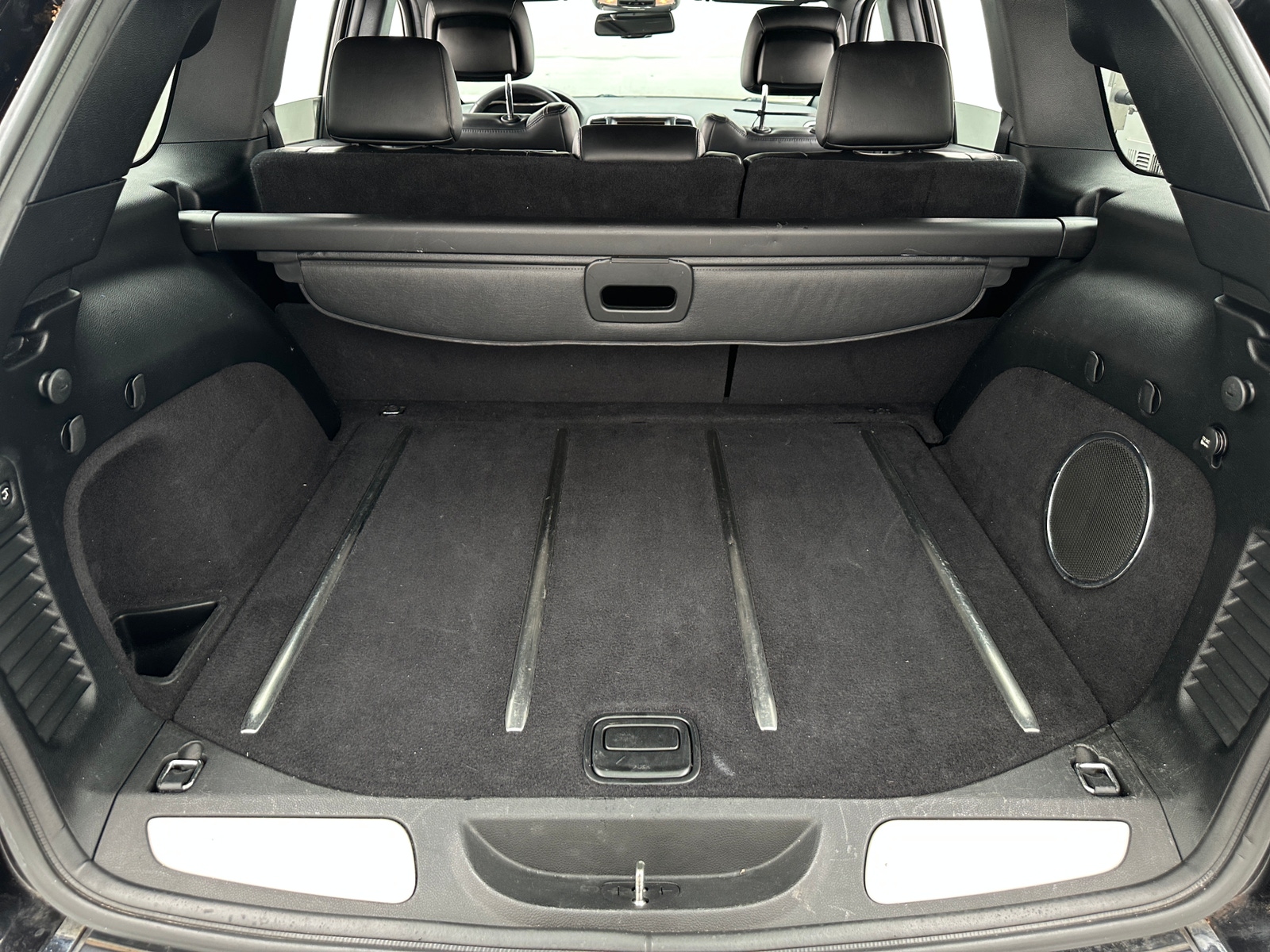 Thumbnail: 2015 Jeep Grand Cherokee - 6