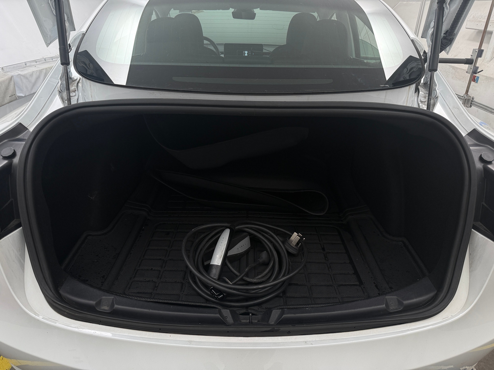 Thumbnail: 2020 Tesla Model 3 - 6