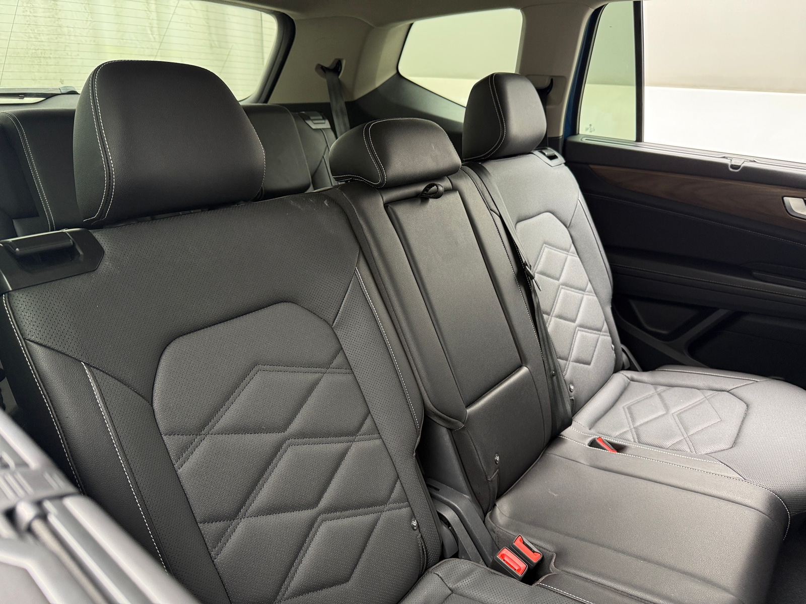 Thumbnail: 2026 Volkswagen Atlas - 5