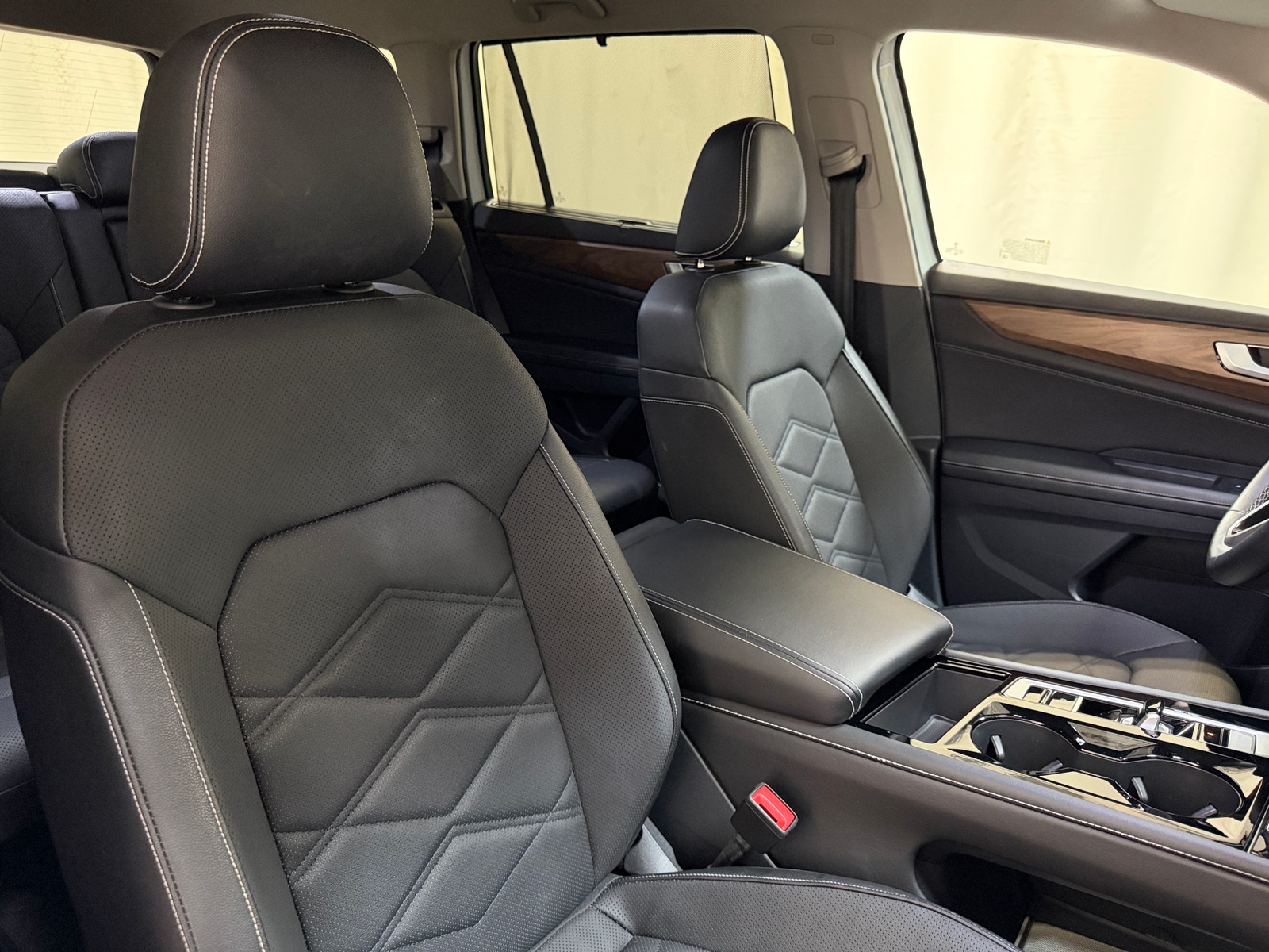 Thumbnail: 2026 Volkswagen Atlas - 2