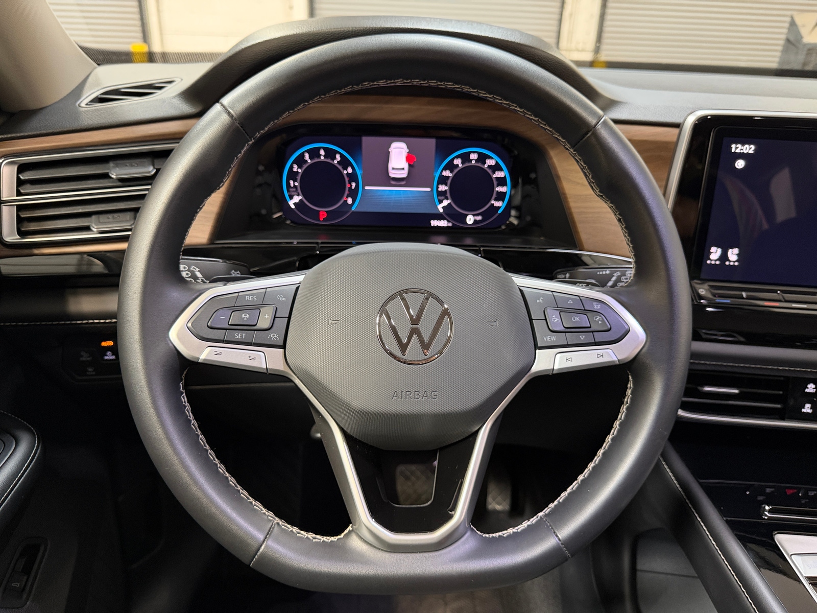 Thumbnail: 2026 Volkswagen Atlas - 5