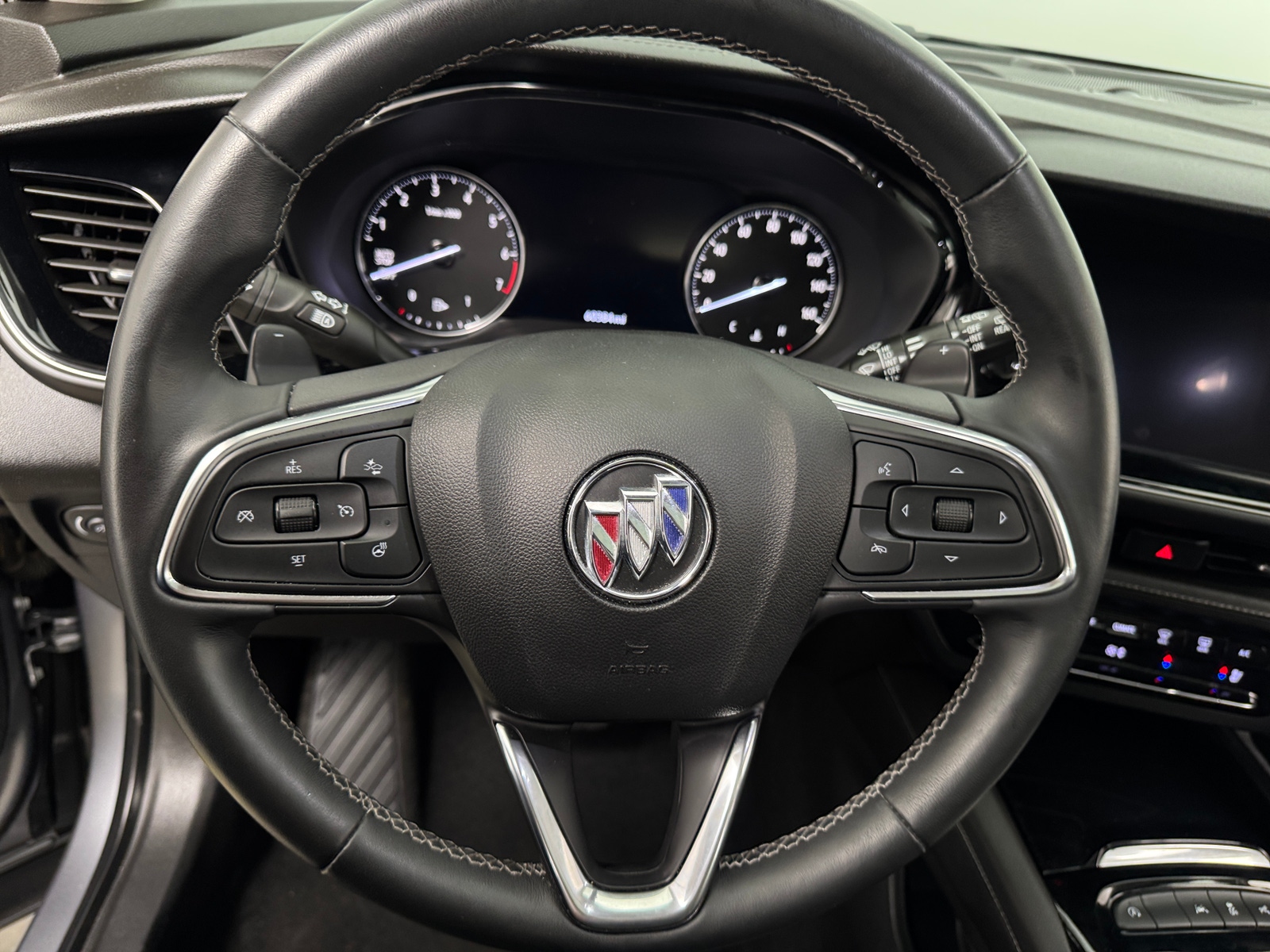 Thumbnail: 2022 Buick Envision - 4