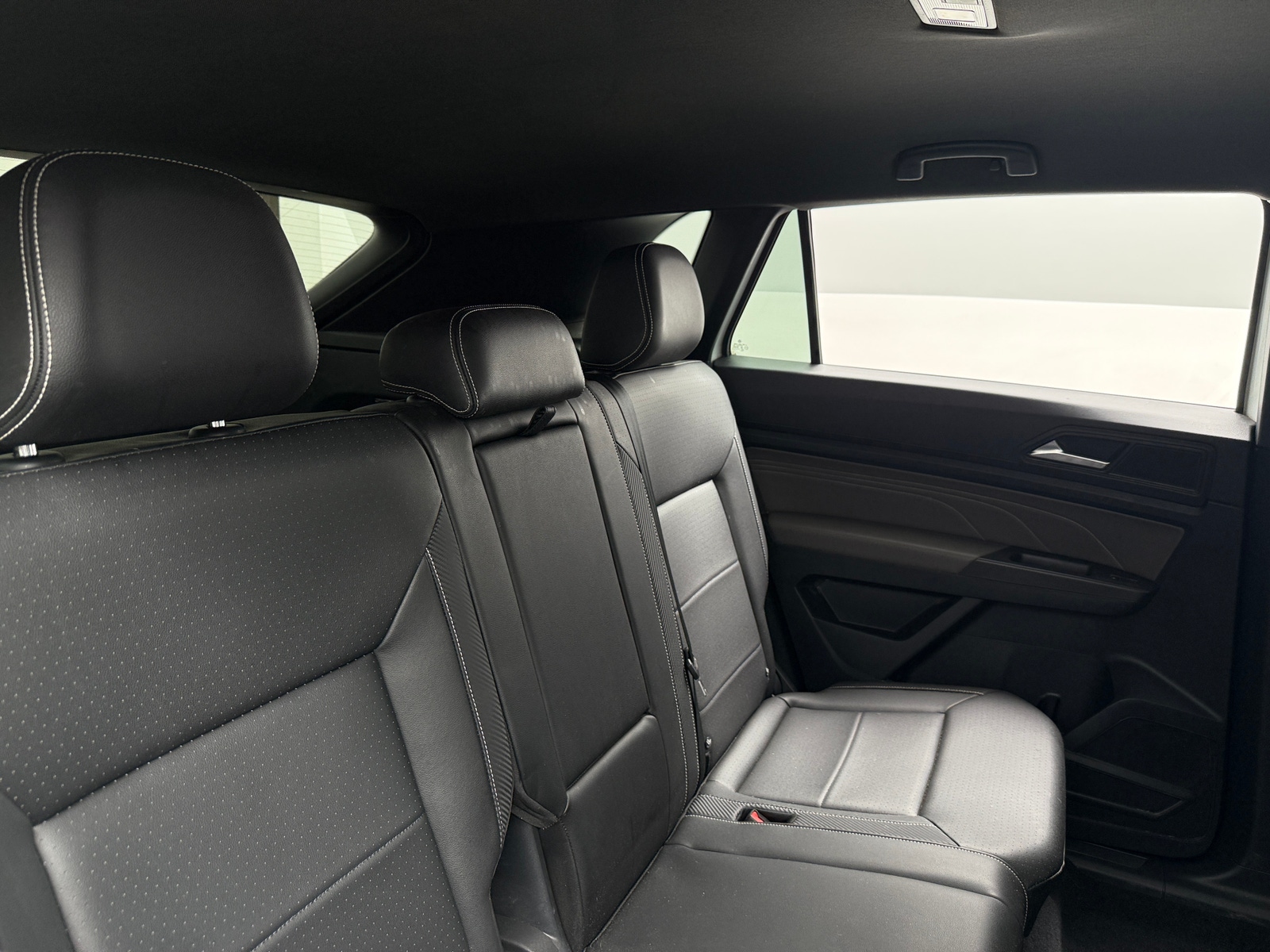 Thumbnail: 2023 Volkswagen Atlas - 5